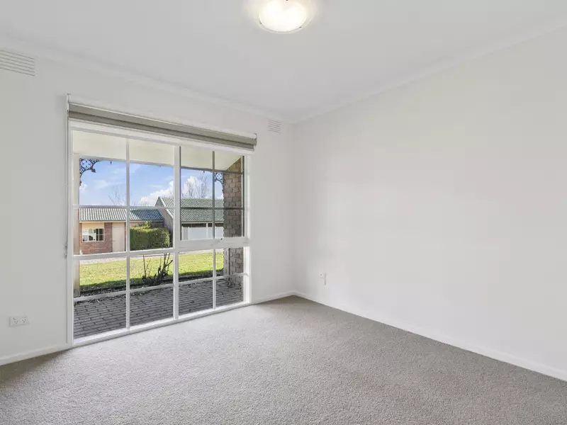 Bright, Low-Maintenance Home with Garden Outlook