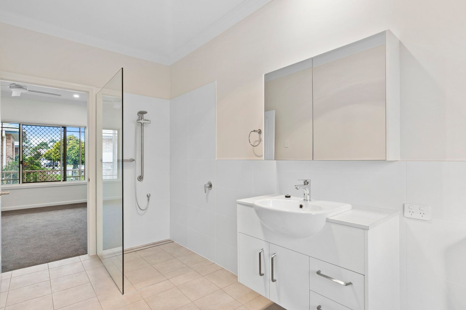 Rarely Available 3 Bed plus Study Villa