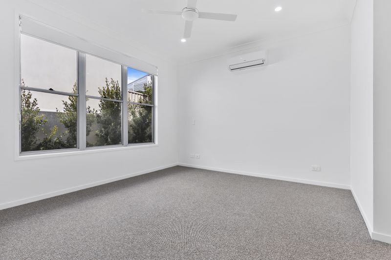 Stunning Contemporary Design!