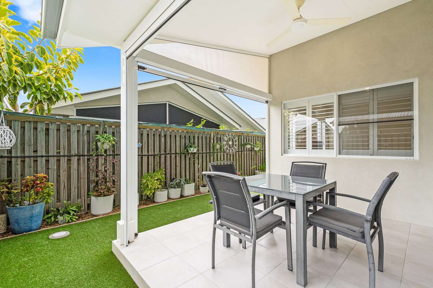 Fresh, Modern Haven with Private Entertaining