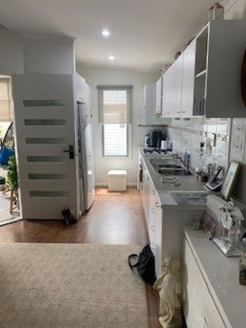 2 bedroom home in convenient location