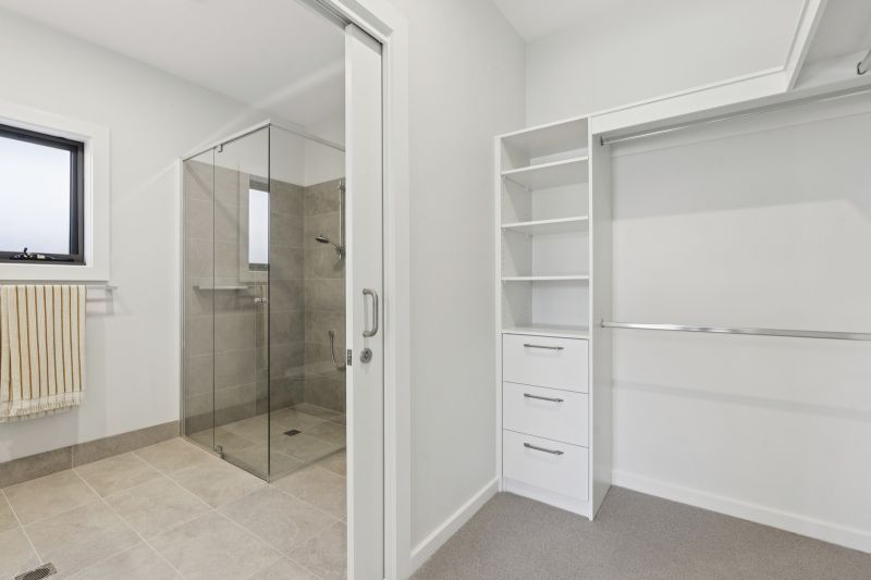 Brand-New Villa Living