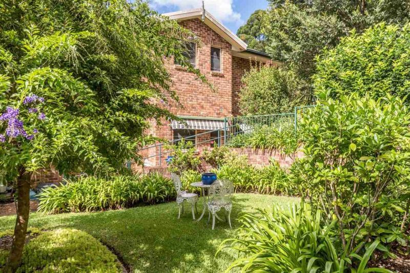 Ready to move in - Renovated serviced studio apartment - independent retirement living, Northern Beaches