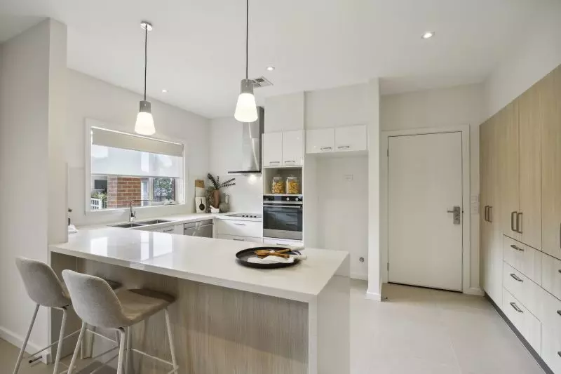 Modern 2-bedroom villa with private courtyard