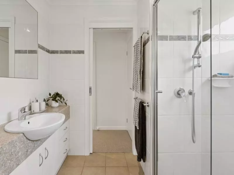 DEPOSIT TAKEN - Spacious, light-filled 2br unit with bay windows & garden views