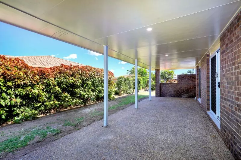 DEPOSIT TAKEN. Ready to move into - two-bedroom villa in a quiet cul-de-sac