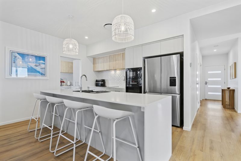 Established Sequoia IN IMMACULATE CONDITION