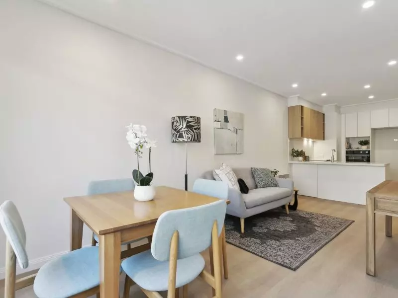 Newly Refurbished Haven with Bright Open Living
