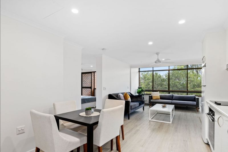 Serene top-floor apartment in a prime location