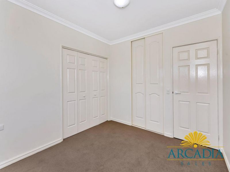 Arcadia Waters Bicton- Nothing to do, just move in.