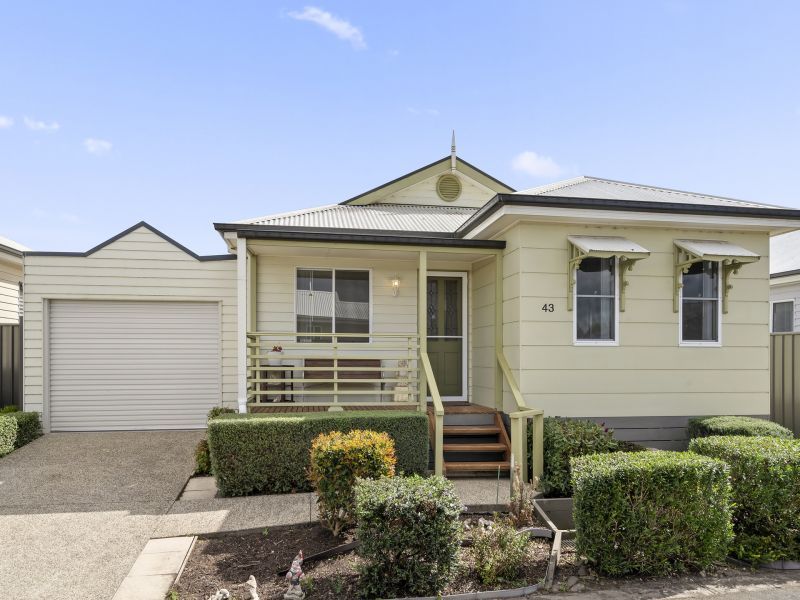 Two Bedroom + Study!