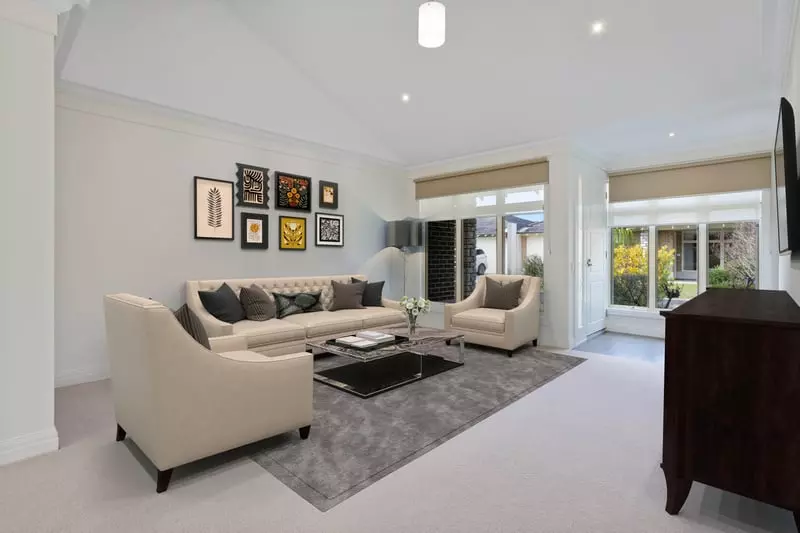 Bright, Refreshed Unit in Quiet Court Setting