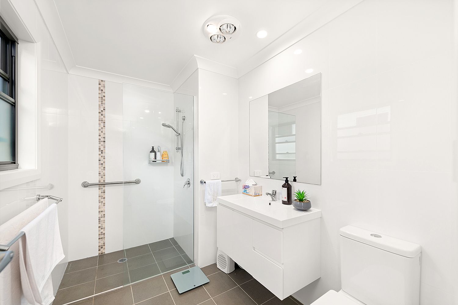 UNDER CONTRACT - Beautiful Presentation - 2 Generous Bedrooms - 2 Luxury Bathrooms