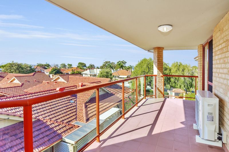 ARCADIA WATERS BICTON - GREAT LOCATION, RIVER & CITY VIEWS