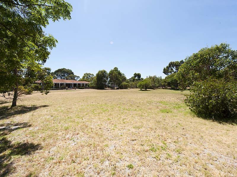 PLENTY OF SPACE FIVE BEDROOMS AND ACERAGE