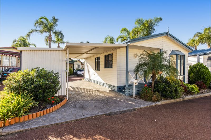 Riverside Gardens Estate Site 57