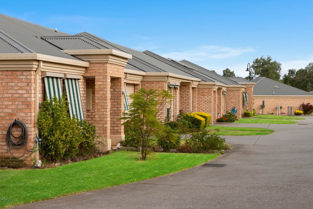 90/800 Kings Road, Taylors Lakes