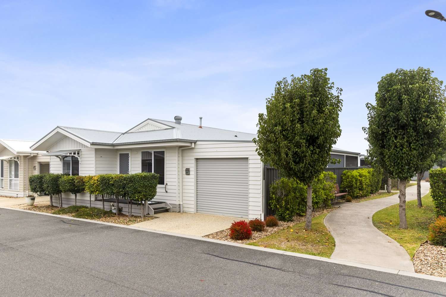 Comfortable Living in Prime Community