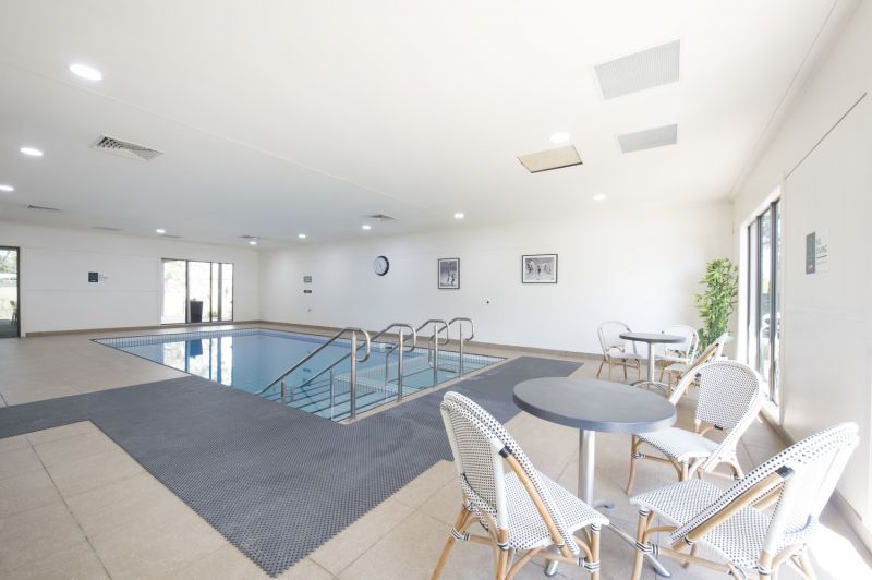 Lifestyle Communities Brookfield - Superb location, short stroll from the Clubhouse