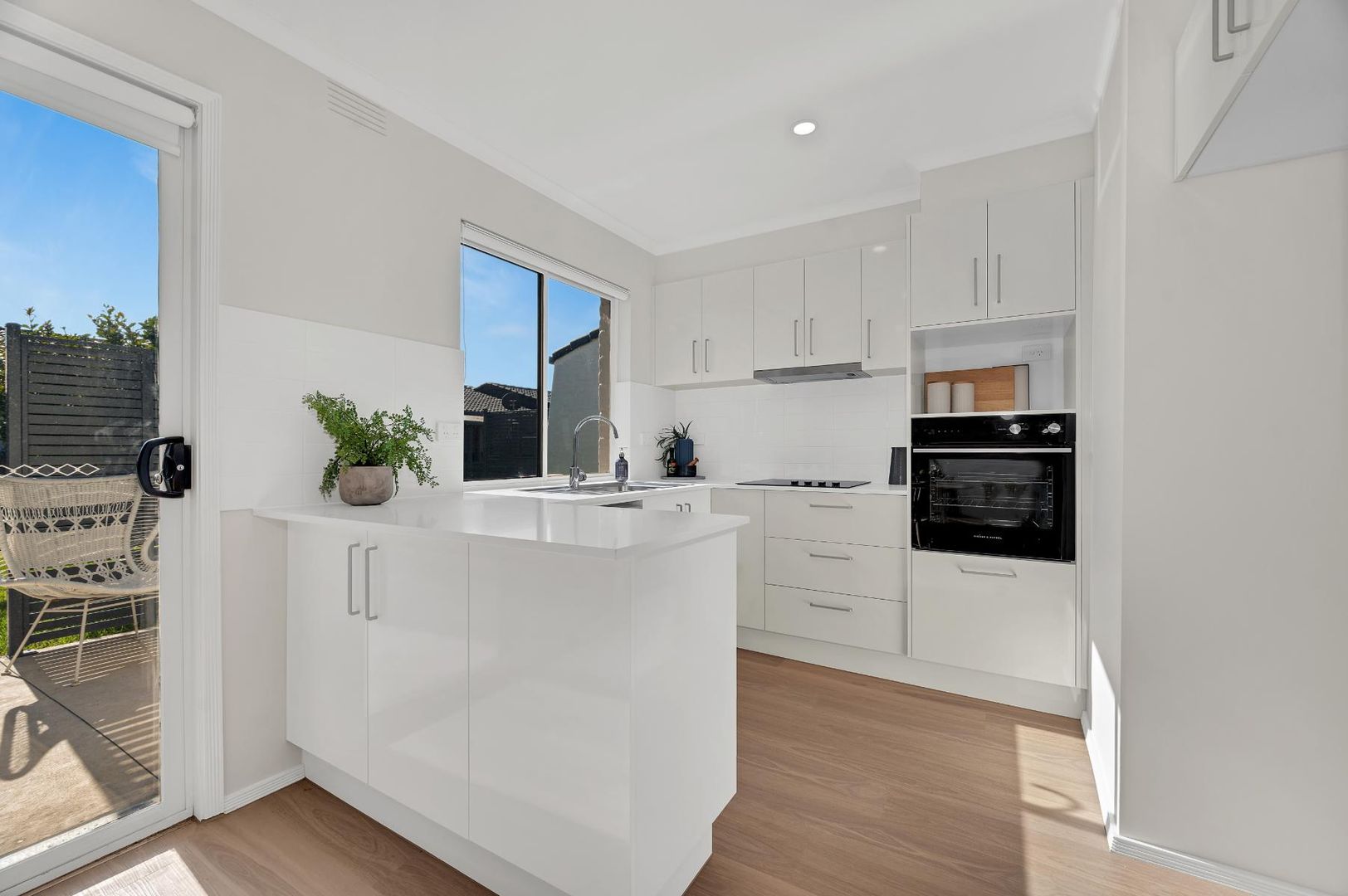 125/130 McLeod Road, Patterson Lakes