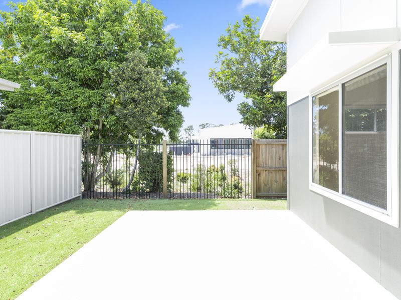 Beautiful home in over 50s resort style community