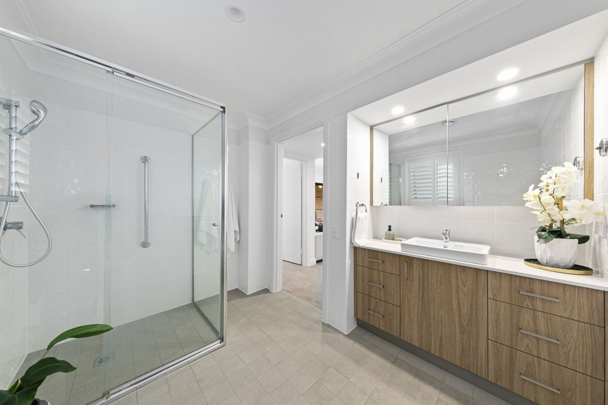 Apartment 1, 15 The Ridgeway, Lisarow