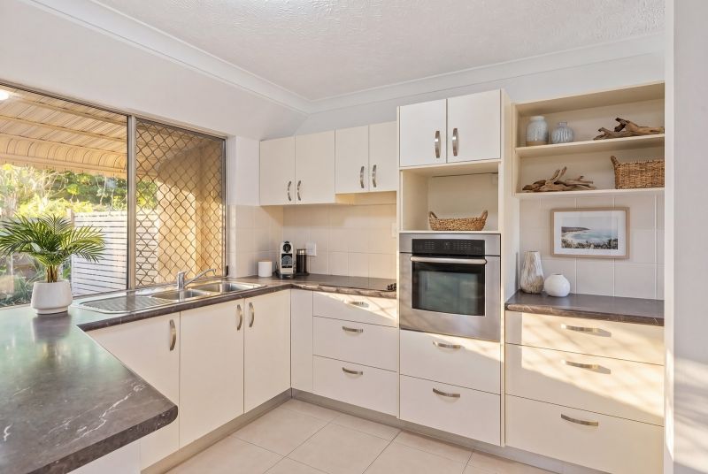 3-Bedroom villa with private back patio