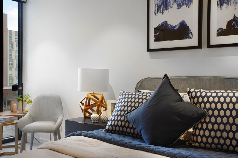 Live in cosmopolitan Carlton