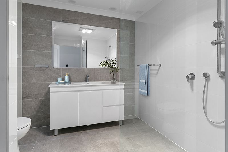 Newly renovated 3 bedroom unit with garden and district views