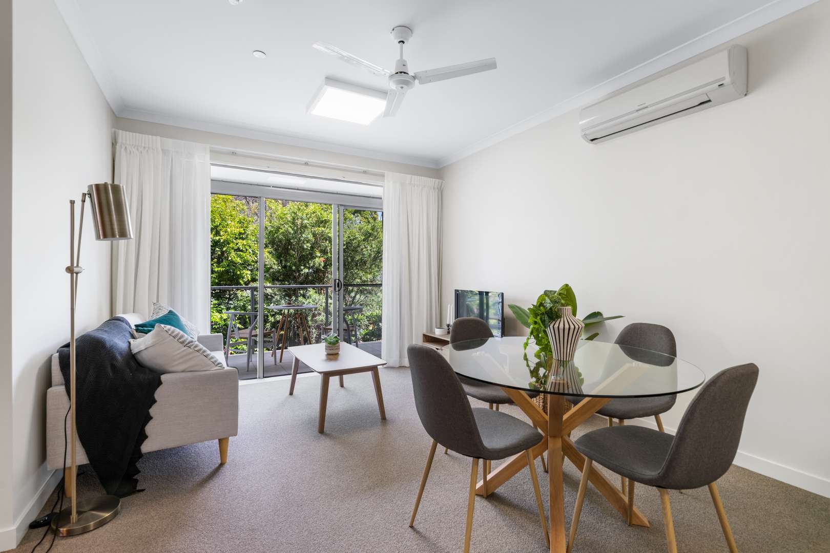 Modern one bedroom self-contained apartment