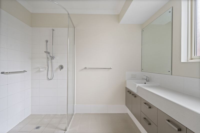 UNDER OFFER - Very Homely and Inviting Villa