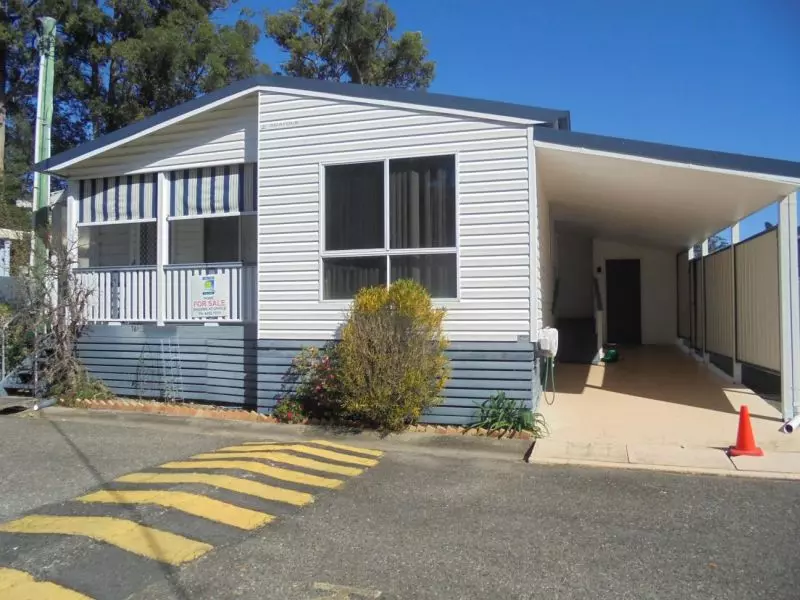 Lime Tree Village - Site 74a