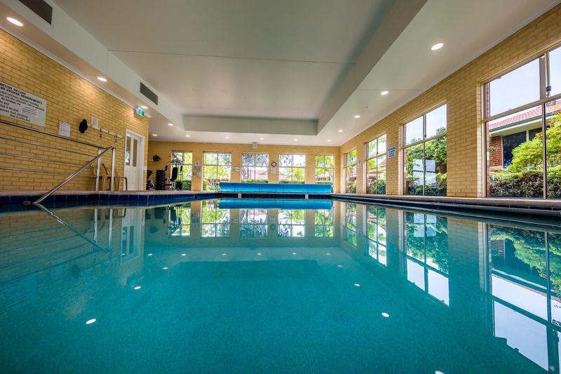 Beautiful, Spacious Villa with Fresh Updates