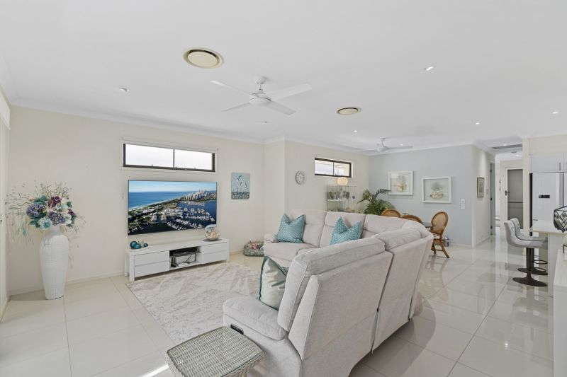 Light Filled Home with Peaceful Outlook