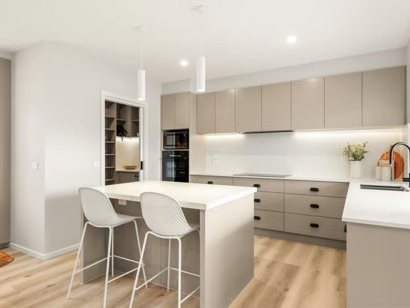 Lifestyle communities Phillip Island - Effortless living with a touch of opulence