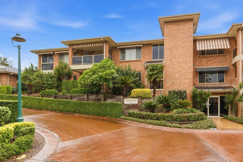 Rosewood Court Apartment building at Tarragal Glen!