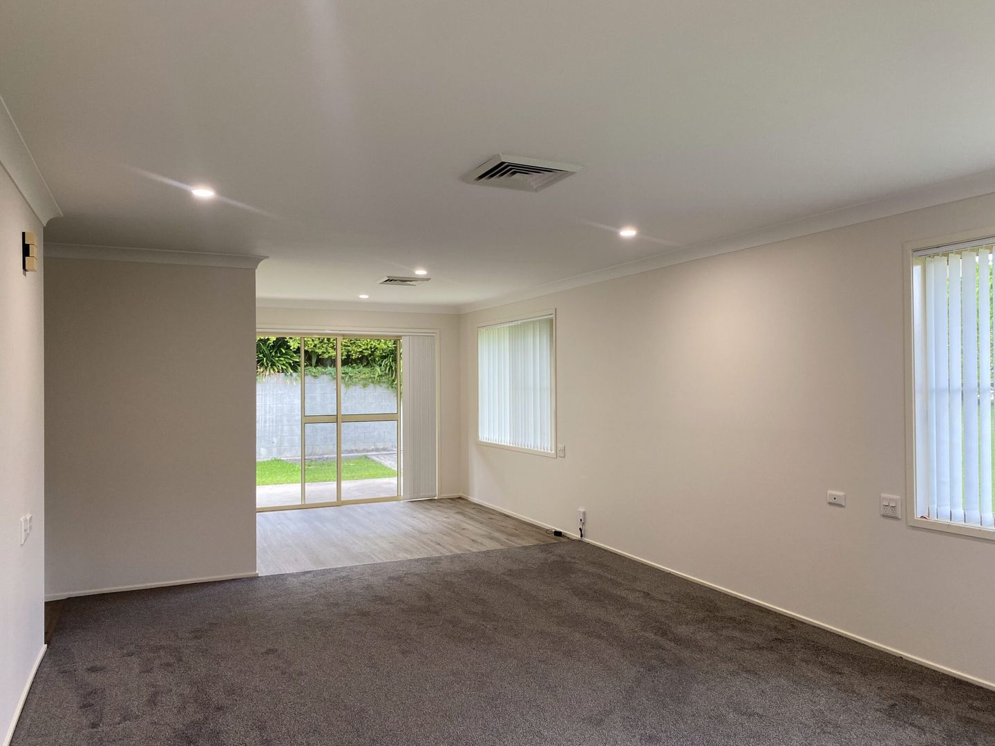 Freshly Updated 2 Bedroom Villa