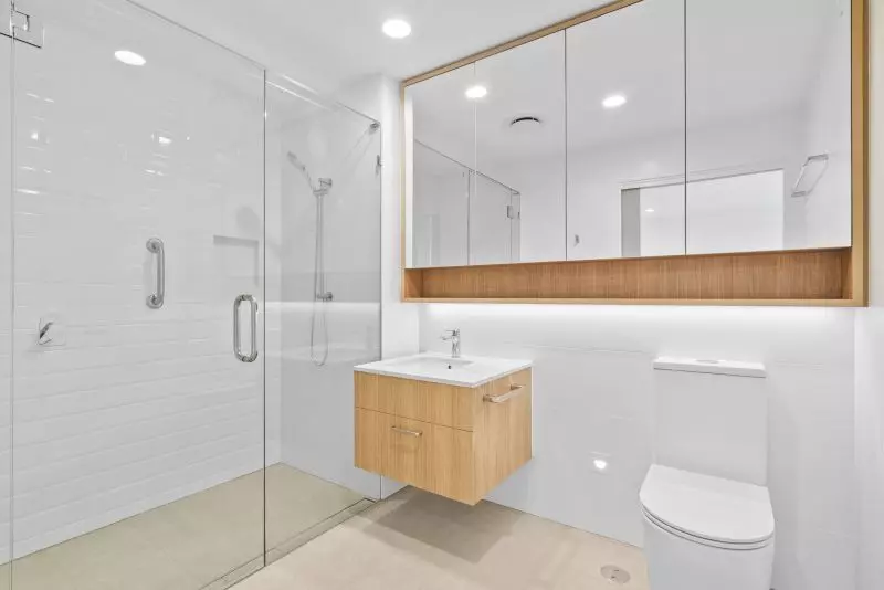 Golf Course Living + a study