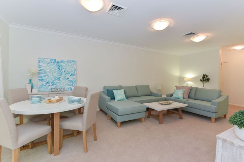 Spacious, ground floor 2 bedroom apartment.