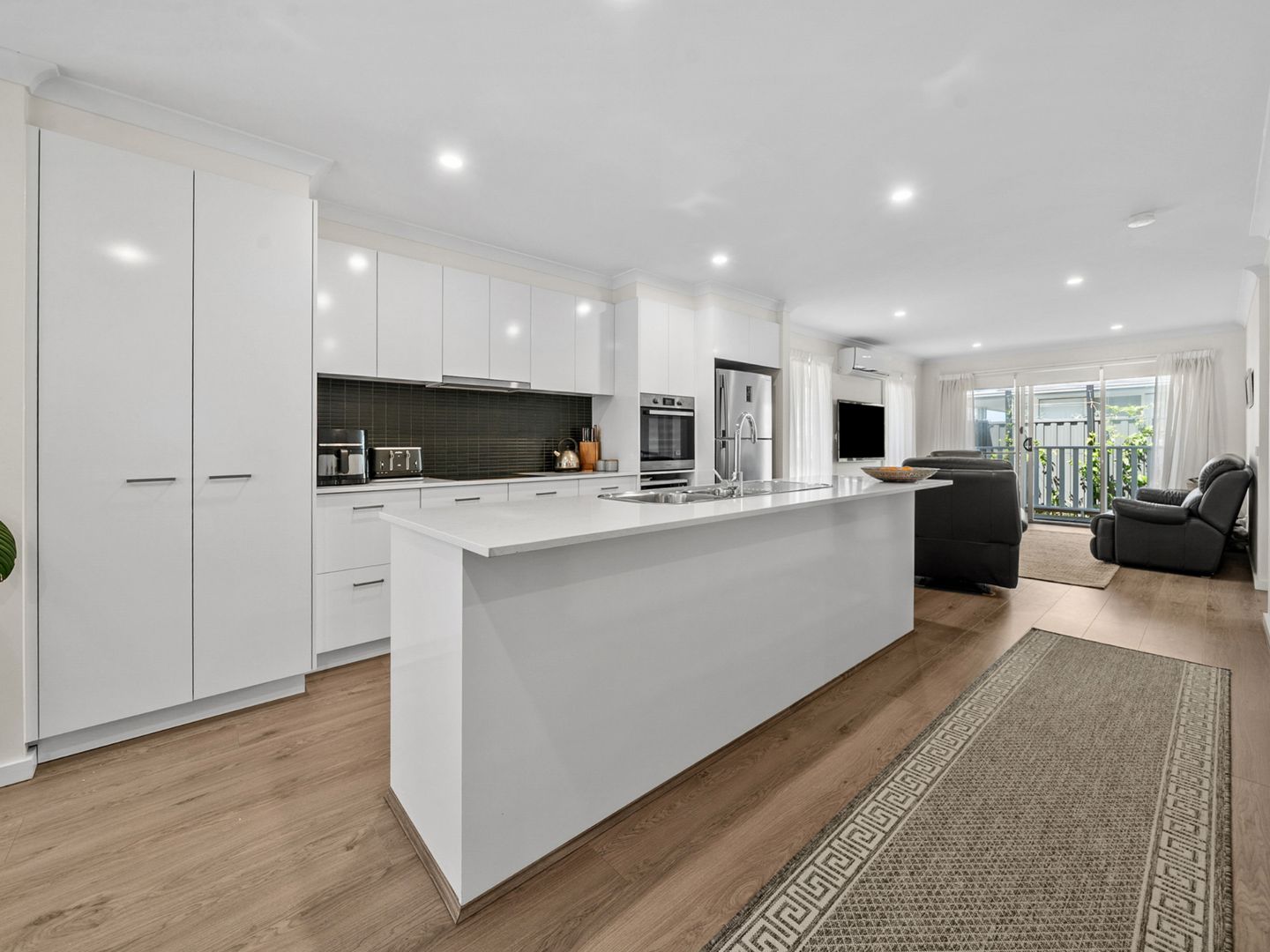 Avington Living - Site 725
