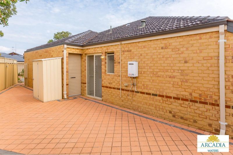 ARCADIA WATERS MANDURAH - ENJOY RETIREMENT WITH THIS 2 BED 2 BATH HOME