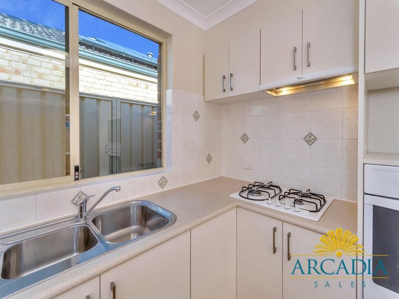 ARCADIA WATERS MANDURAH - Carrie Design, Close to the Clubhouse