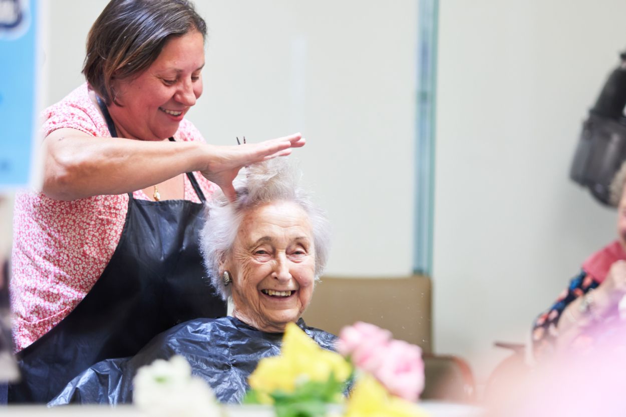 Cosy Serviced Apartment with great support, in lovely community