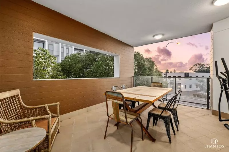 Lifestyle and Location!