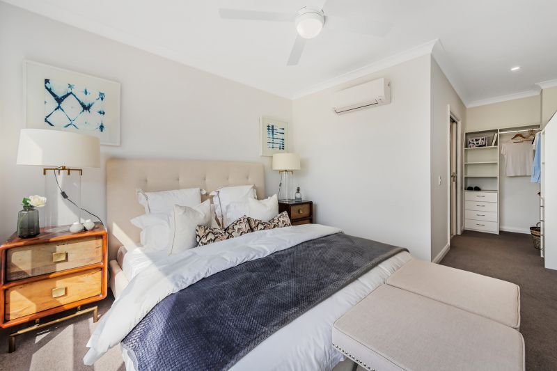 Brand new, spacious villa with stunning views in a vibrant community!