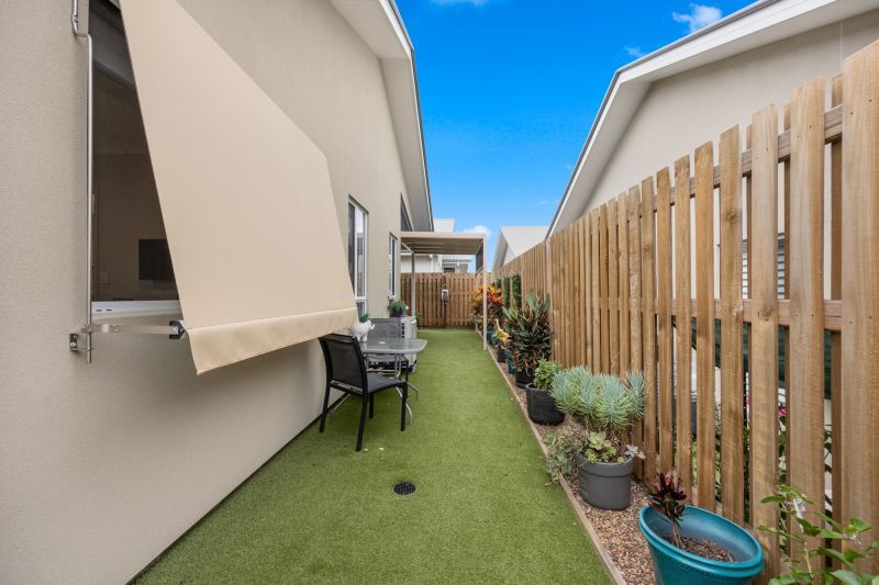 Modern Two Bedroom Home + Study