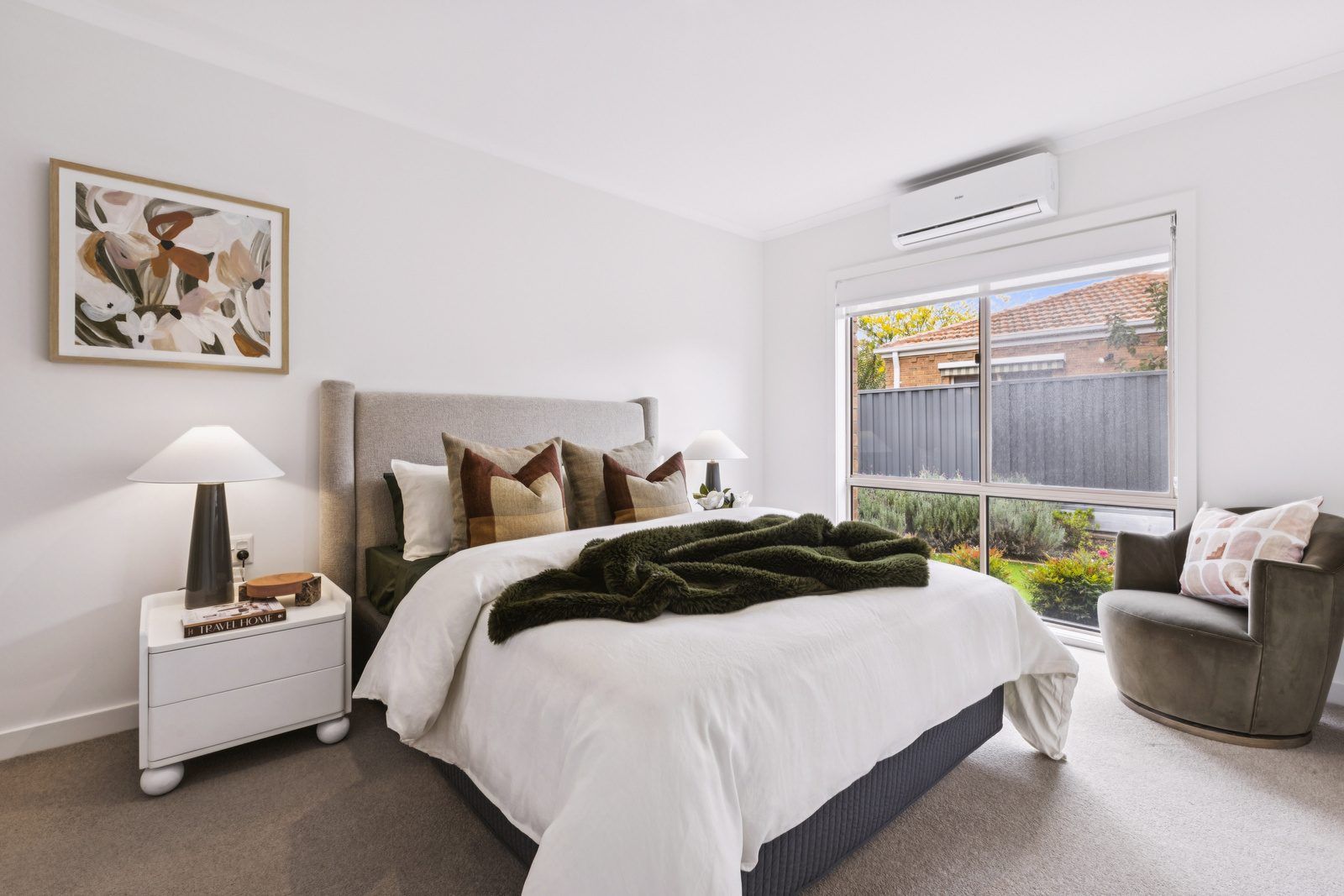 Stylish 2-Bedroom Villa with Sunny Courtyard