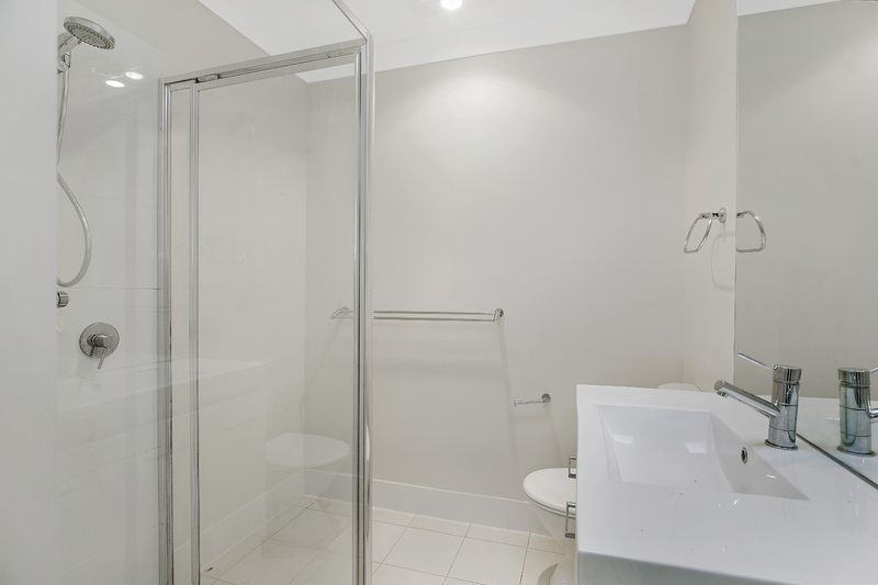 Private, Bright Villa with Alfresco Courtyard