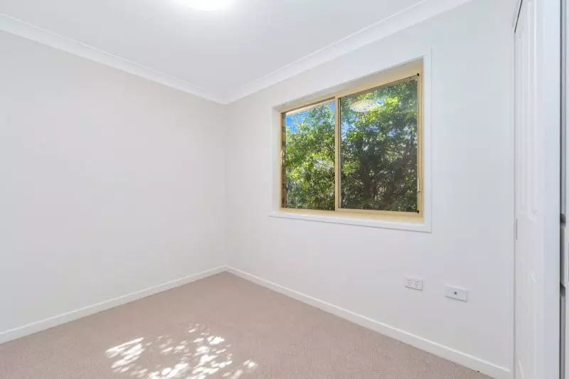 Low-Maintenance Villa with Covered Balcony