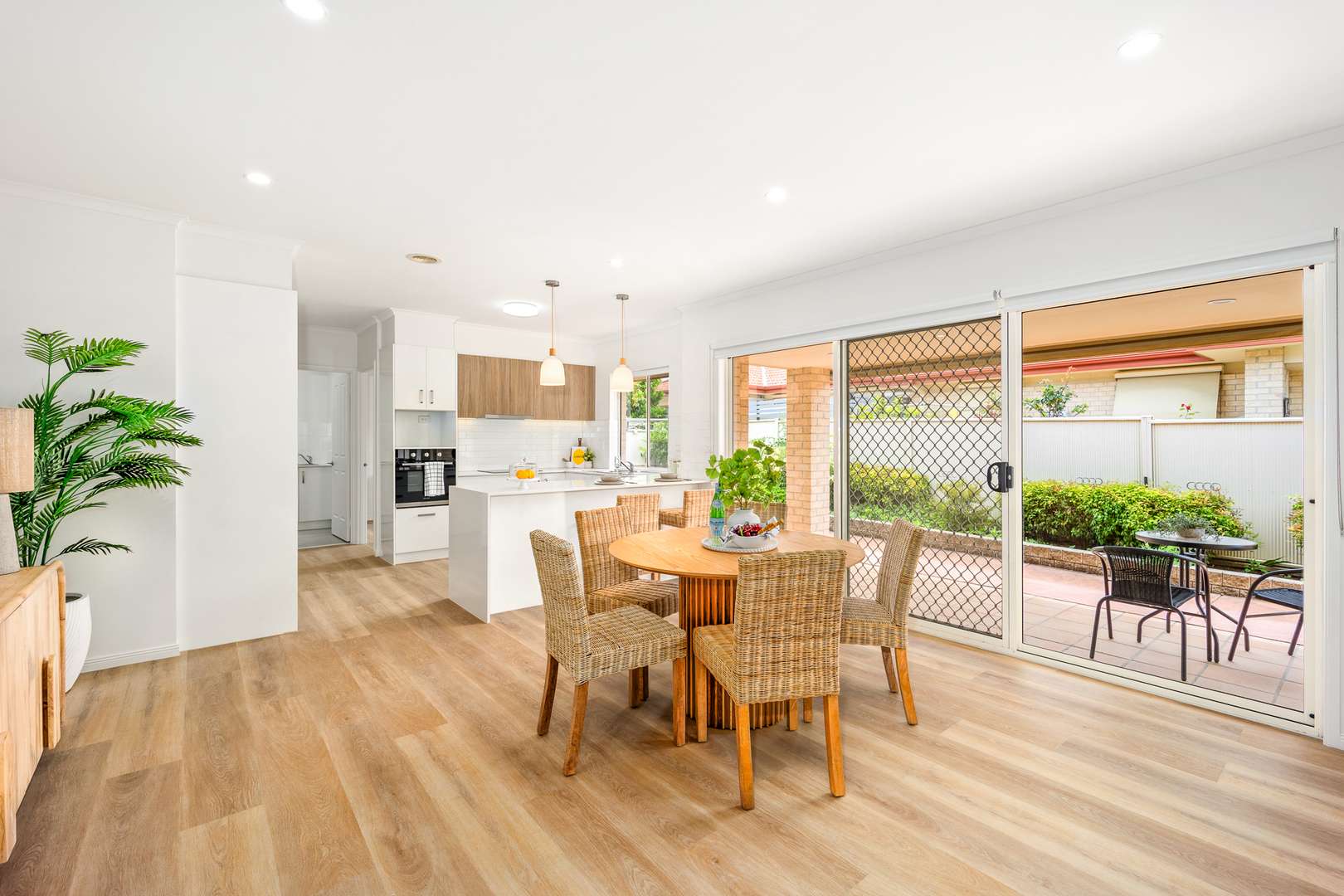 Beautiful 3bed/2bath Villa in a Top Rated Retirement Village!